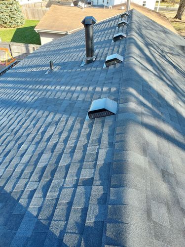 Roofing Replacement for Jays Roofing and Construction in Toledo, Ohio