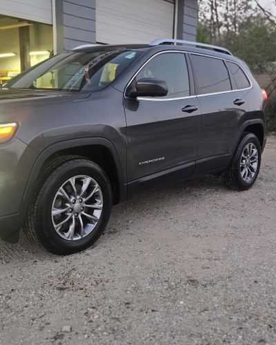 Full Detail Service for Luxury Auto Detail in Peoria, IL