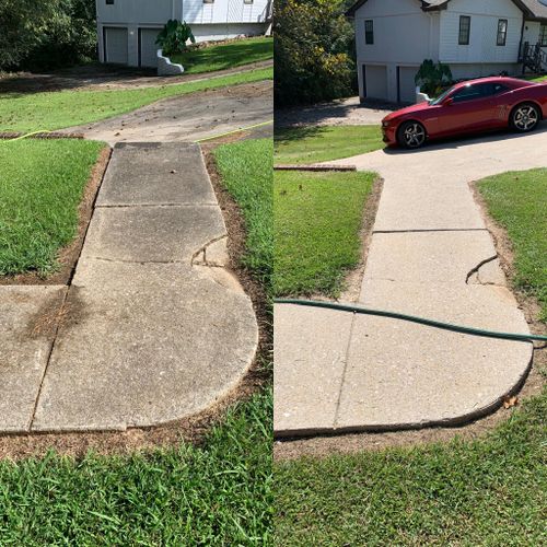 Driveway & Sidewalk Cleaning for Clean Slate Pressure Washing in Birmingham, AL