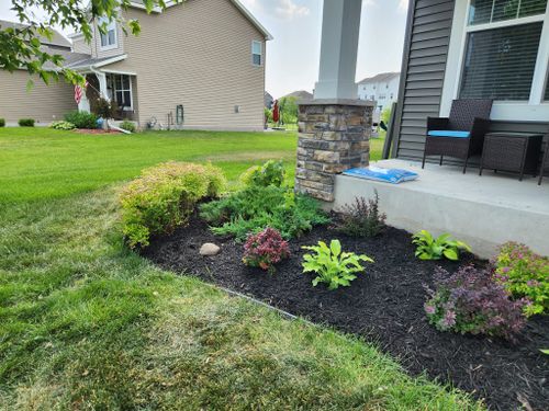 Shrub Trimming for K & I Lawn Care Service  in Eden Prarie, MN