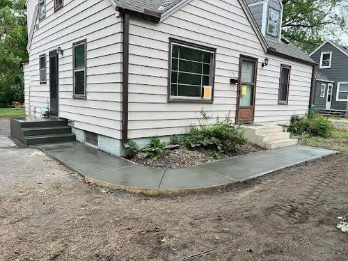  for Divine Designs General Contracting LLC  in Minneapolis, MN