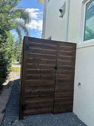 Wood Fence Installation for ASAP Fence & Gates - Central, FL in Leesburg, FL