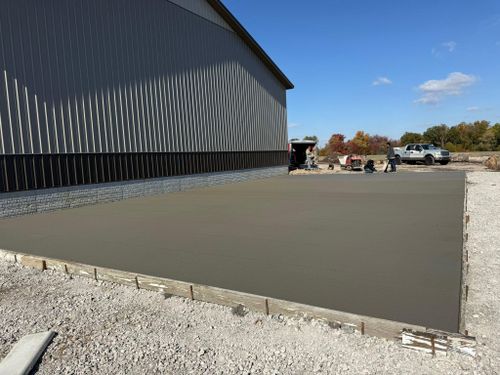 Driveways & Sidewalks for Whitfield Concrete Construction in Solsberry, IN