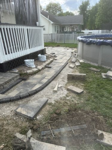 Landscape Installation for Mayfield Landscaping in Staunton, IL