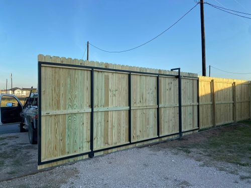 Fencing for Lala Home Solutions in San Juan, TX