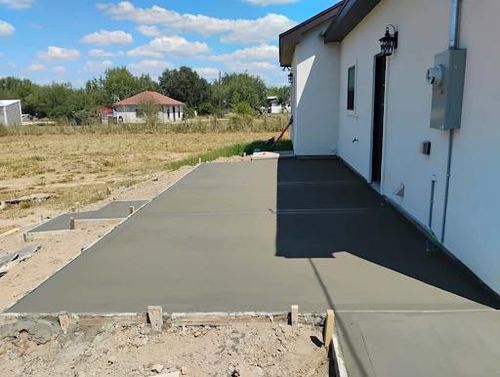 Concrete for Superior Painting and Metal Solutions in McAllen, TX