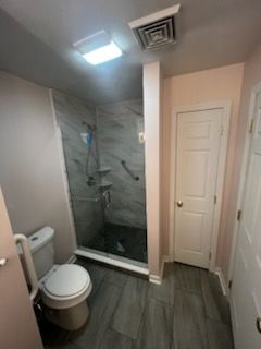 Custom Showers for Down Home Contracting in Beaver County, PA