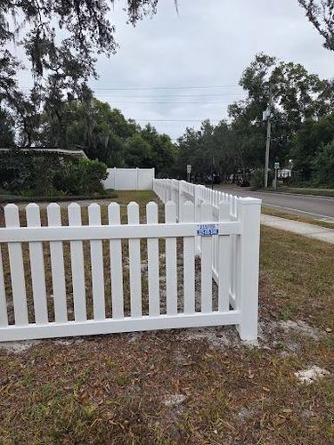 Vinyl Fence Installation for ASAP Fence & Gates - Central, FL in Leesburg, FL