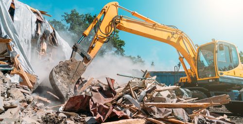 Demolition for McGraw’s Lawn and Tree Service in DeLand, FL