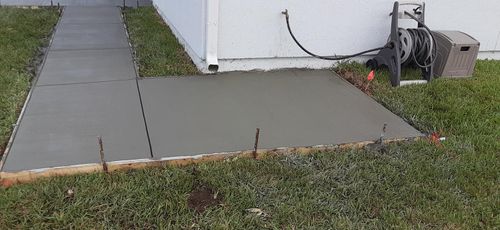 Sidewalk Installation for Solid Foundation Contractors in Jacksonville, FL