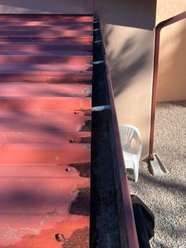 Gutter clean up for G&B Yard Service in Ruidoso Downs, NM