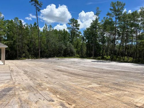 Site Preparation for South Lake Loader Service in Minneola, FL