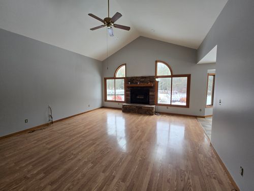  for Rolling Magic Paints in Washington Township, MI