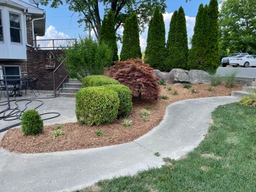 All Photos for EverReady Lawn Co. LLC in Henryville, IN