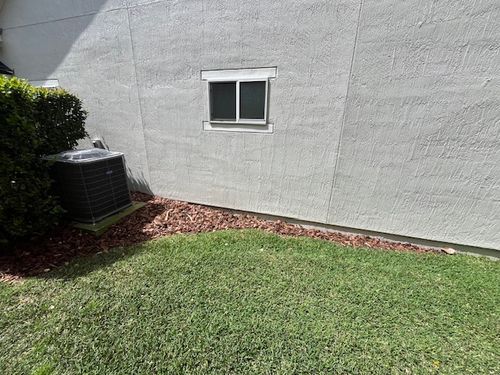 Mulch Installation for K & A Landscaping, Inc. in Jacksonville, FL