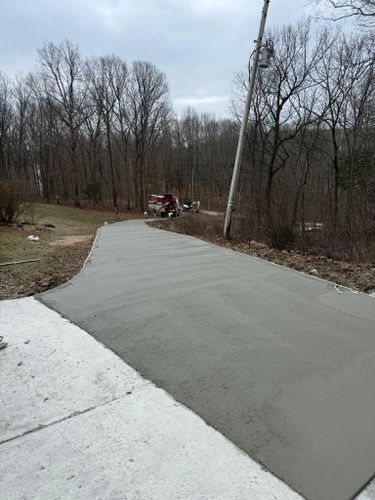 Driveways & Sidewalks for Whitfield Concrete Construction in Solsberry, IN