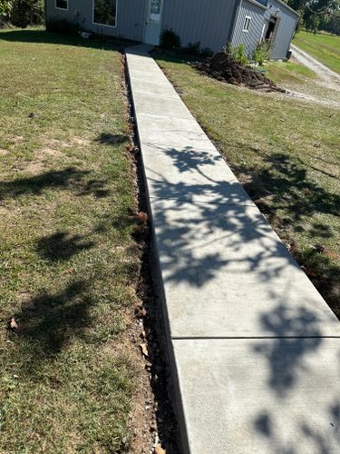 Sidewalk Installation for Walker Concrete LLC in Kahoka, MO