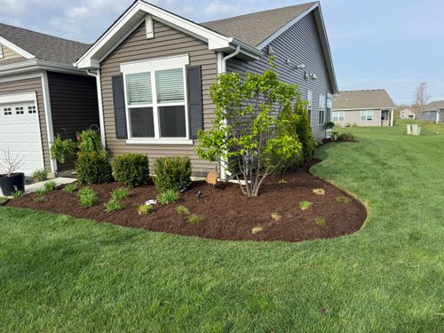 Mulch Installation for R&L Deluxe Landscaping in Hanover Park, IL