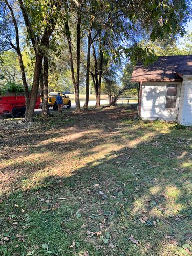 Fall Clean Up for Sargent's Lawn and Property Maintenance LLC in Lambertville, MI
