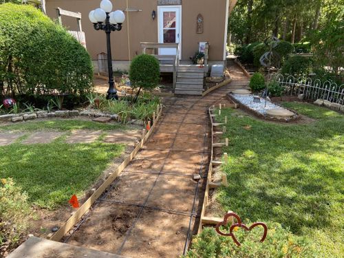 Concrete Work for JCL Concrete LLC in Streetman, TX