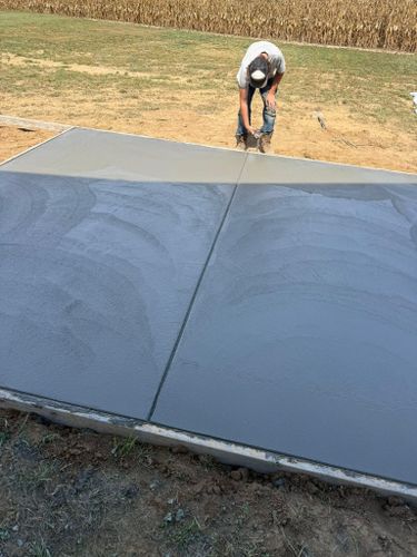 Driveways & Sidewalks for Whitfield Concrete Construction in Solsberry, IN