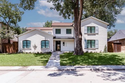  for Upscale Custom Painting in Carrollton, Texas