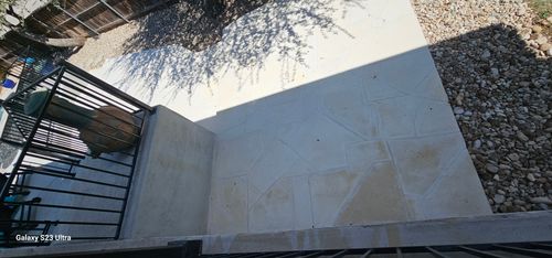 Driveways for Martin's Masonry & Landscaping in Leander, TX