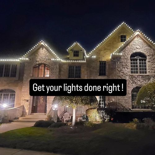 Holiday Lighting for Fence Medic in Arlington Heights, IL