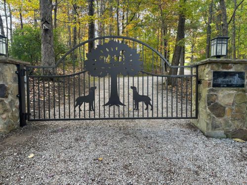 Iron Fencing for Modern Metalworks LLC in Knoxville, TN