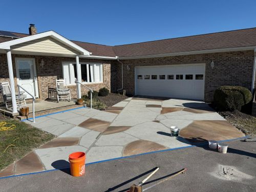 Driveways & Sidewalks for Whitfield Concrete Construction in Solsberry, IN
