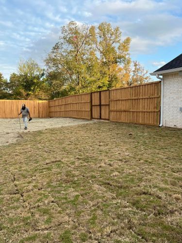 Fence Repair for MNA Construction, LLC in Lufkin, TX