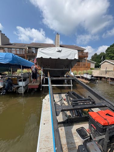 Boat lift Installation for Wagner's Lift & Dock Shop LLC in Watervliet, MI