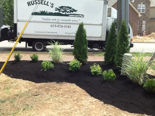 Mulch Installation for Russell's Lawn Care Plus in Nashville, TN