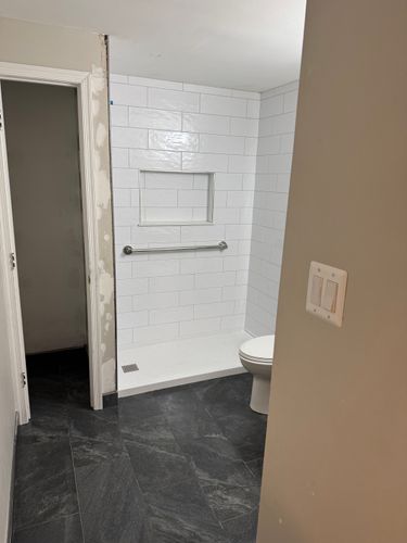 Bathroom Remodeling for I & I Tile in Alexandria, VA