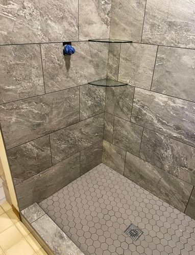 Custom Tile Showers for B4 Construction LLC in Cookville, TN