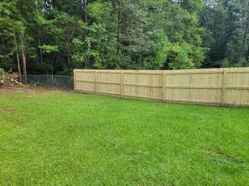  for Pine Belt Fence in Hattiesburg, MS