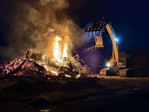 Demolition and excavation for Legge Farms and Drainage in Garner, IA