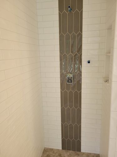 Bathroom Tiling for Goldberg Tile & Stoneworks in Belfair, WA