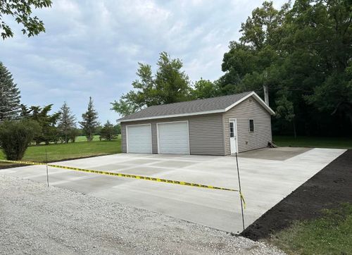  for Donahue Concrete in Streator, IL