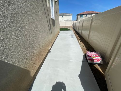 Concrete for Aidan Jade Landscaping in Riverside County, CA