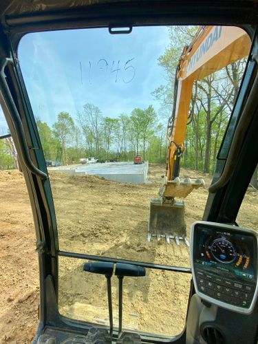 Excavating for Louisville Earth Movers in Crestwood, KY