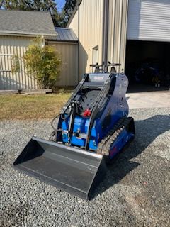 RS03 Mini Skid Steer for Triad Equipment Sales in Whitsett, NC