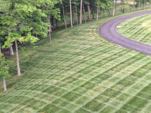 Lawn Care for Lamb's Lawn Service & Landscaping in Floyds Knobs, IN