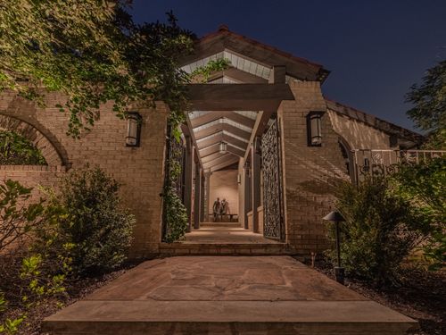 All Photos for Unique Outdoor Lighting in Short Hills, NJ