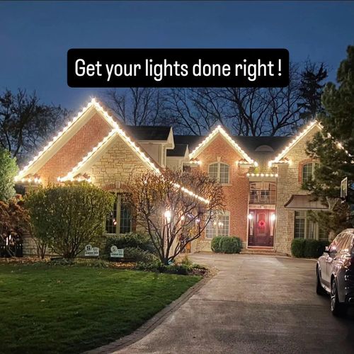 Holiday Lighting for Fence Medic in Arlington Heights, IL