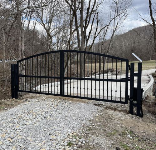 Custom Gates for Jones Welding and Ornamental Iron in Grayson, Kentucky