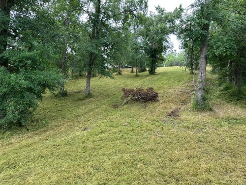 Mowing for Allen Lawn Care in Taylor, Texas