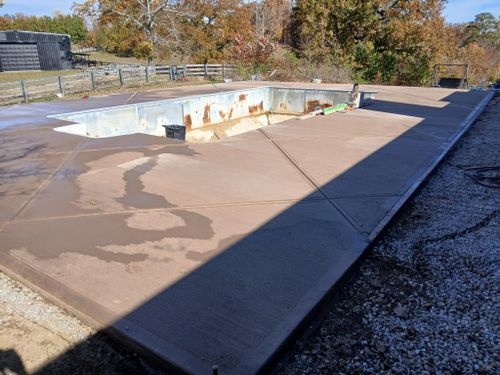  for Prater's Custom Concrete in Corbin, KY