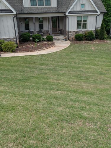  for Fantastic Lawn Care LLC in Fayetteville, GA