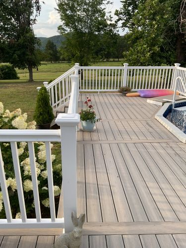 Fencing for Mo’ Joe Construction in Goshen, AR